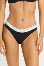 Carica l'immagine nel visualizzatore di Gallery, FOSCA CROP + RIO BRIEF