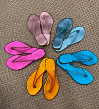 Carica l'immagine nel visualizzatore di Gallery, Ciabatta Balos Base Laminata Strass Colorato
