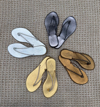 Carica l'immagine nel visualizzatore di Gallery, Ciabatta Balos Base Laminata Strass Naturale
