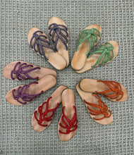Carica l'immagine nel visualizzatore di Gallery, Sandalo Taso Base Naturale Strass Colorato
