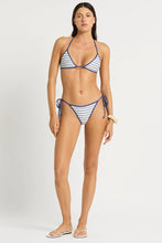 Carica l'immagine nel visualizzatore di Gallery, BIND ISLA TRIANGLE + BIND ADDISON BRIEFS
