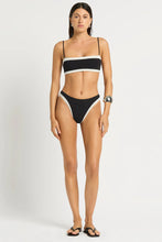 Carica l'immagine nel visualizzatore di Gallery, FOSCA CROP + RIO BRIEF
