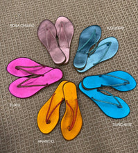 Carica l'immagine nel visualizzatore di Gallery, Ciabatta Balos Base Laminata Strass Colorato
