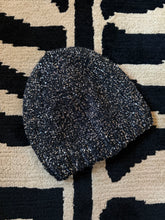 Carica l&#39;immagine nel visualizzatore di Gallery, Berretto Misto Lana con Paillettes
