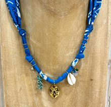 Carica l&#39;immagine nel visualizzatore di Gallery, COLLANA BANDANA - BLUETTE (E)
