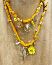 Carica l&#39;immagine nel visualizzatore di Gallery, COLLANA BANDANA - GIALLO SOLE (H)
