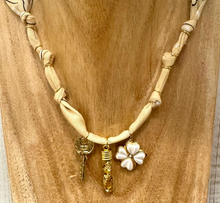 Carica l'immagine nel visualizzatore di Gallery, COLLANA BANDANA - BEIGE (O)
