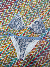 Carica l&#39;immagine nel visualizzatore di Gallery, 119 - Bikini Janne Ibiza - stampa denim
